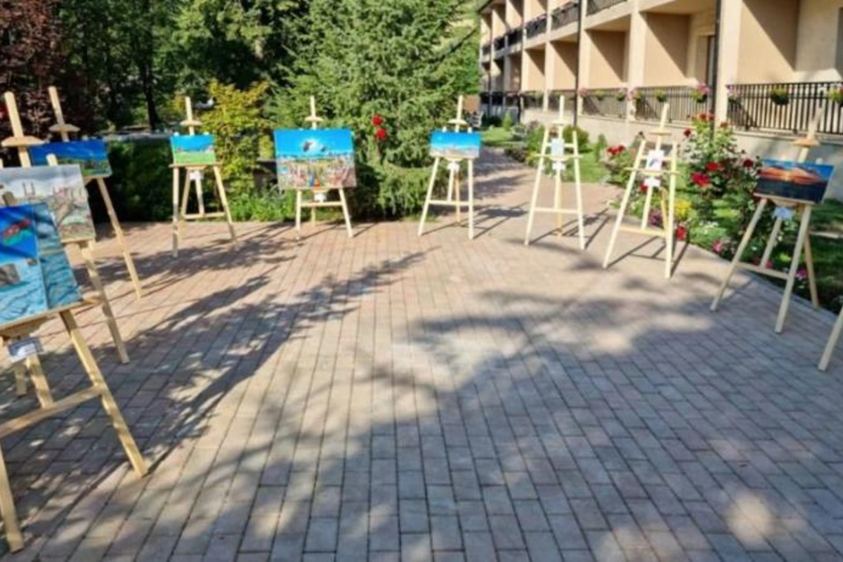 Şuşada rəsm sərgisi açıldı — FOTOLAR