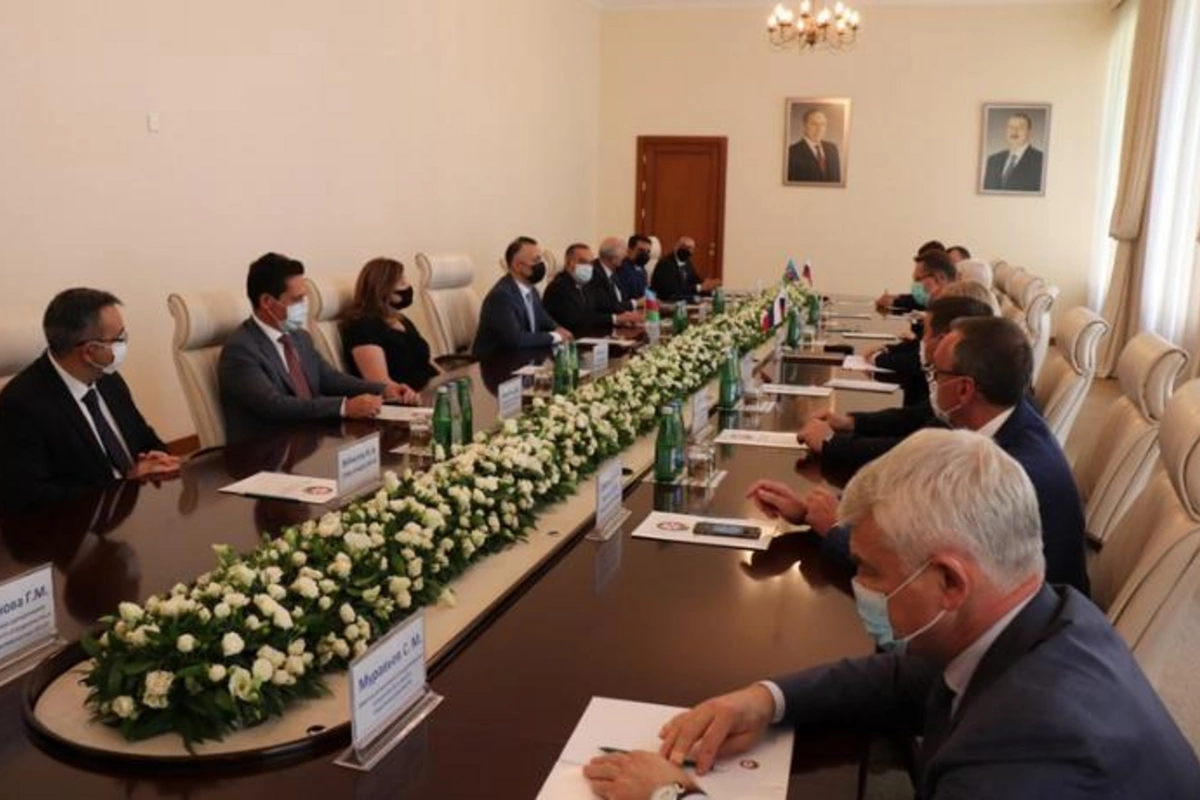Azərbaycan və Rusiya arasında səhiyyə sahəsində əməkdaşlıq sazişi imzalandı — FOTOLAR