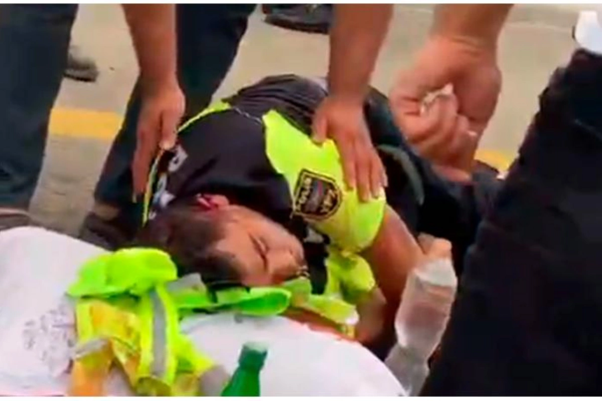 DYP maşını Tırla toqquşdu — Yol polisi ağır yaralandı (VİDEO)