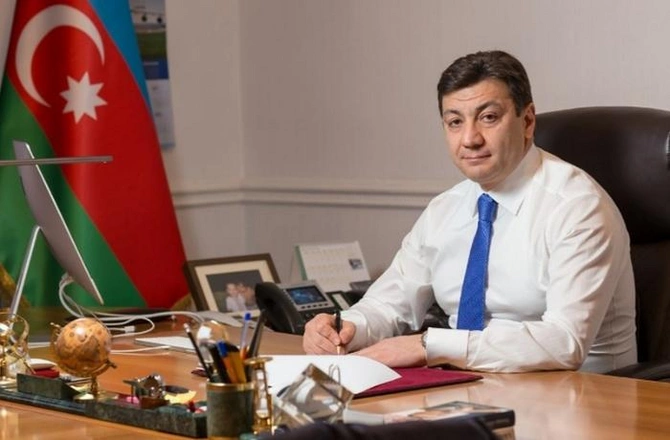 Səfir Azər Xudiyev: “Azərbaycanın milli maraqları xaricdə, o cümlədən Rusiyada birmənalı qorunmalıdır” Səfir Azər Xudiyev: “Azərbaycanın milli maraqları xaricdə, o cümlədən Rusiyada birmənalı qorunmalıdır”