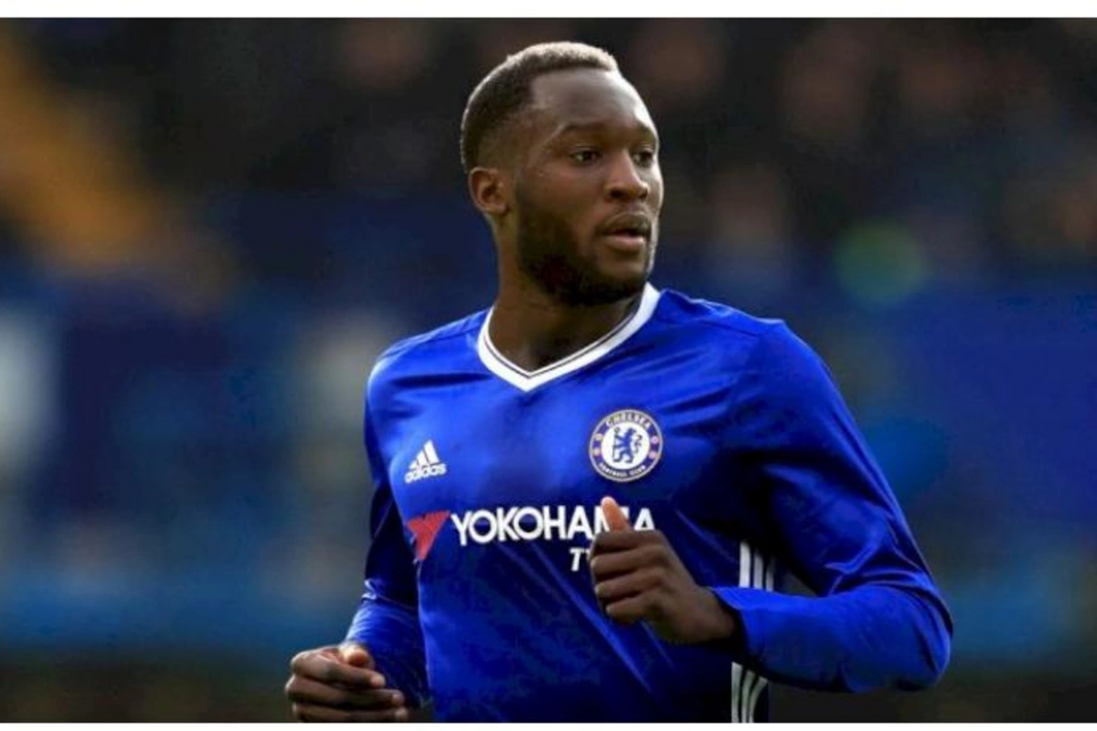 Romelu Lukaku “Çelsi”yə qayıtdı — FOTO