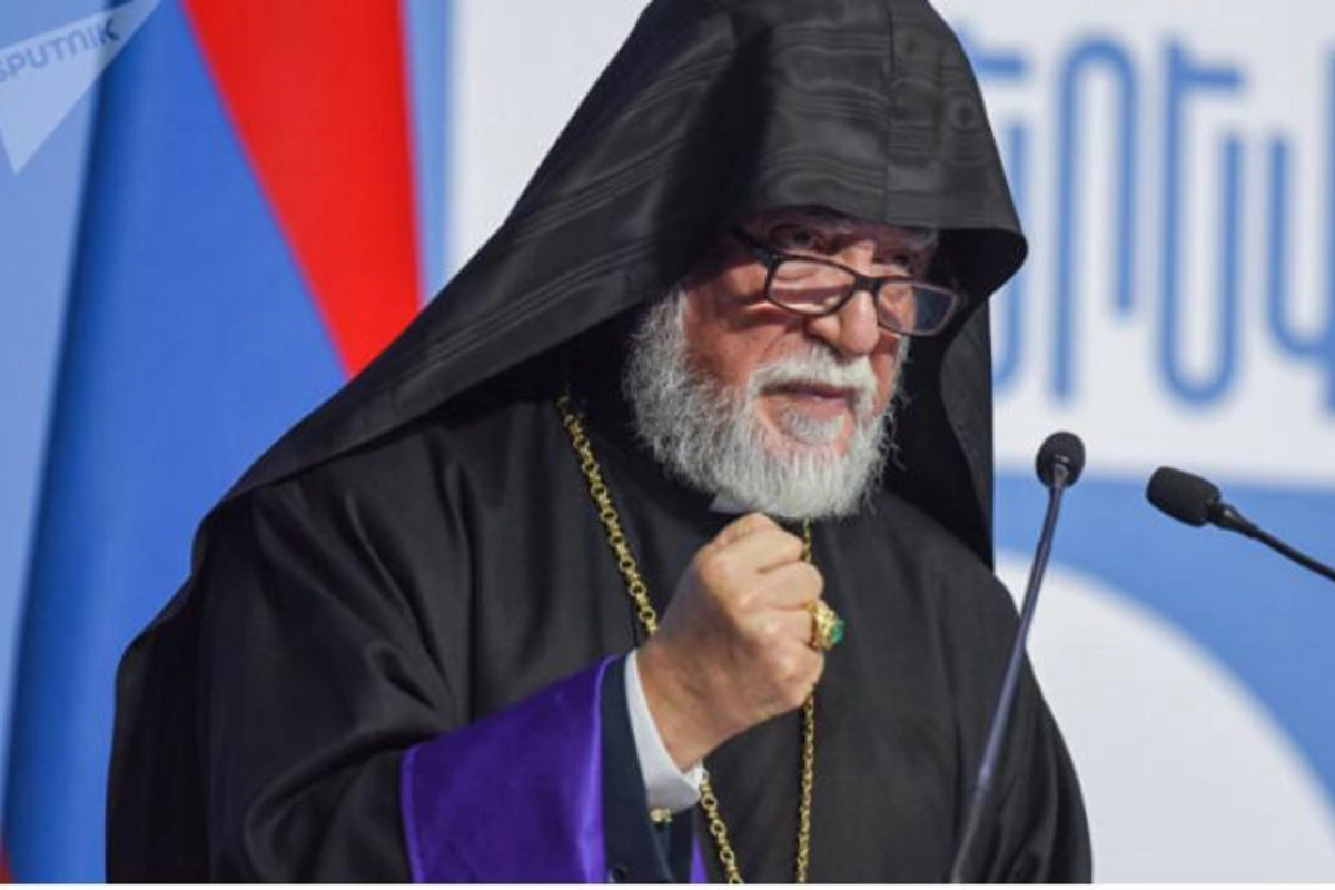 Erməni katolikosundan ŞOK ÇAĞIRIŞ: Ermənistan üçtərəfli Bəyannamədən imtina etməlidir