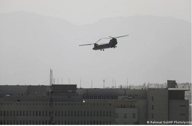 Dünya ŞOKDA: Taliban hakimiyyəti ələ keçirir — ABŞ səfirliyi sənədləri yandırır, Rusiya isə...