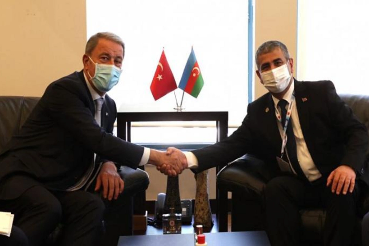 Zakir Həsənov Türkiyədə Hulusi Akarla görüşdü