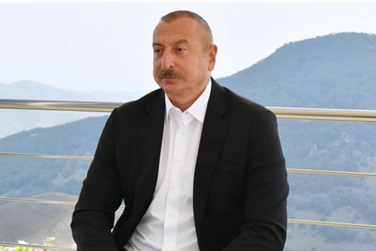 “Biz Bakıda avtomobilə əyləşib rahatlıqla Türkiyəyə və Naxçıvana keçməliyik”