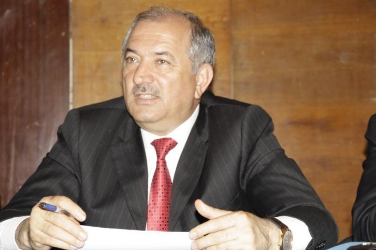 İcra başçısı bacısı oğlunu vəzifəsindən azad etdi