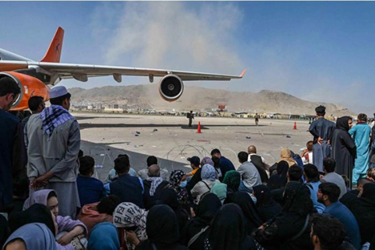 Kabil aeroportundakı izdihamda 40 nəfər öldü