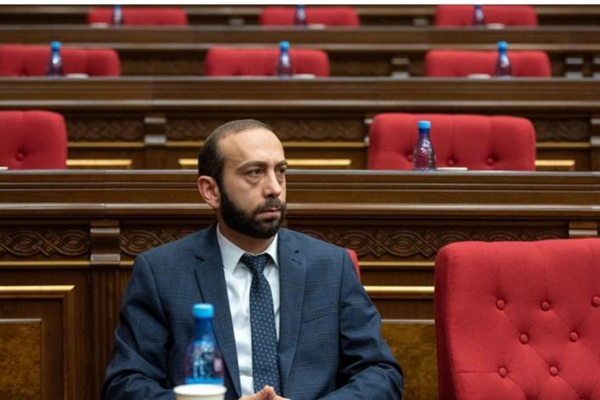 Ararat Mirzoyan Ermənistan XİN başçısı təyin olundu