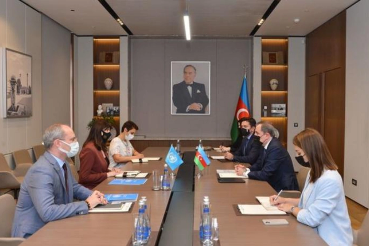 Ceyhun Bayramov BMT-nin Azərbaycandakı yeni nümayəndəsini qəbul etdi — FOTO