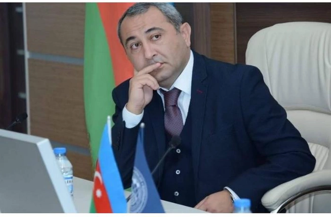 UNEC-in prorektoru işdən çıxarıldı — FOTO UNEC-in prorektoru işdən çıxarıldı — FOTO