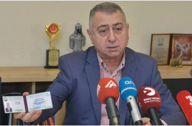 Milli, yoxsa dilli Məclisimiz: Çarə parlamenti buraxmaqdadır... Milli, yoxsa dilli Məclisimiz: Çarə parlamenti buraxmaqdadır...