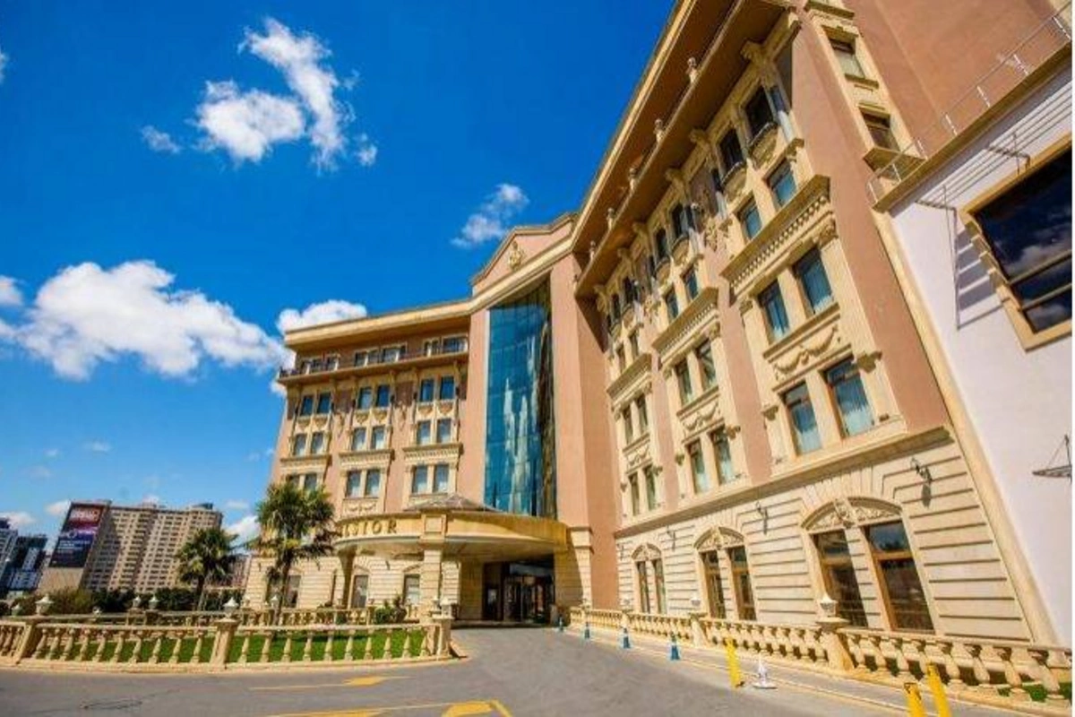 “Excelsior Hotel”in baş direktoru dəyişdi, kapitalı 2.7 dəfə artırıldı