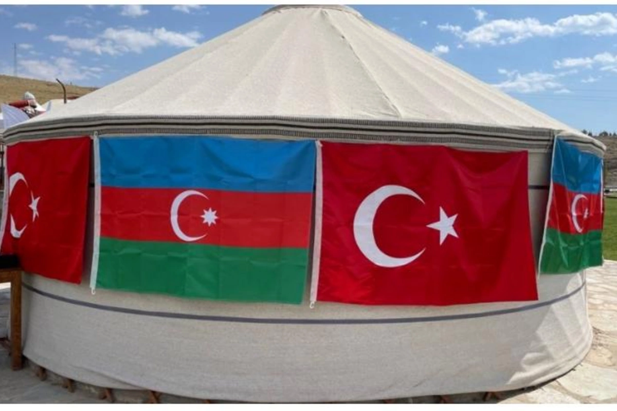 Türkiyədə Azərbaycan mədəniyyət çadırı açıldı
