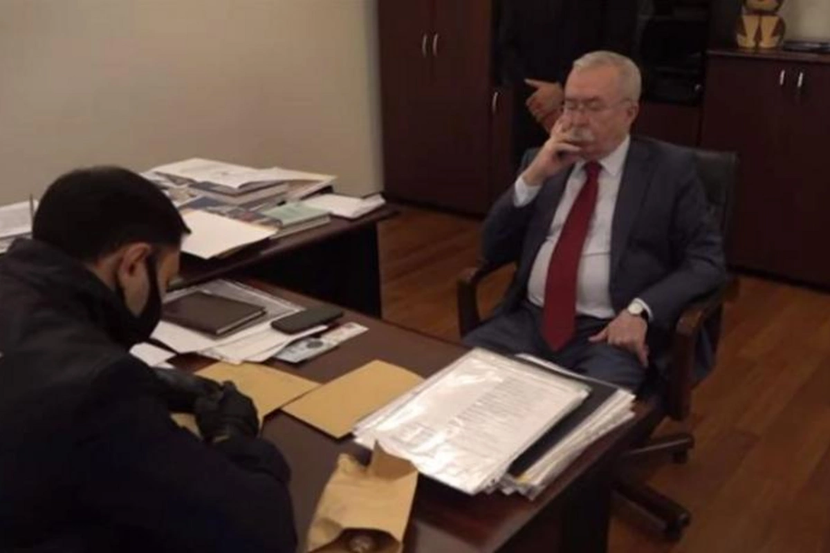 XİN-in İşlər idarəsinin sabiq müdiri ziyanın 2,3 milyon manatını ödəyib — MƏHKƏMƏ İŞİ