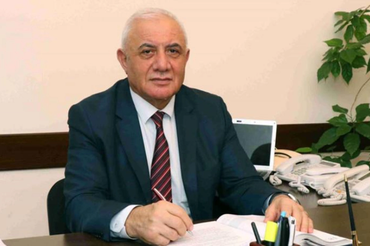 Emin Əmrullayev İlham Pirməmmədovu işsiz qoymadı