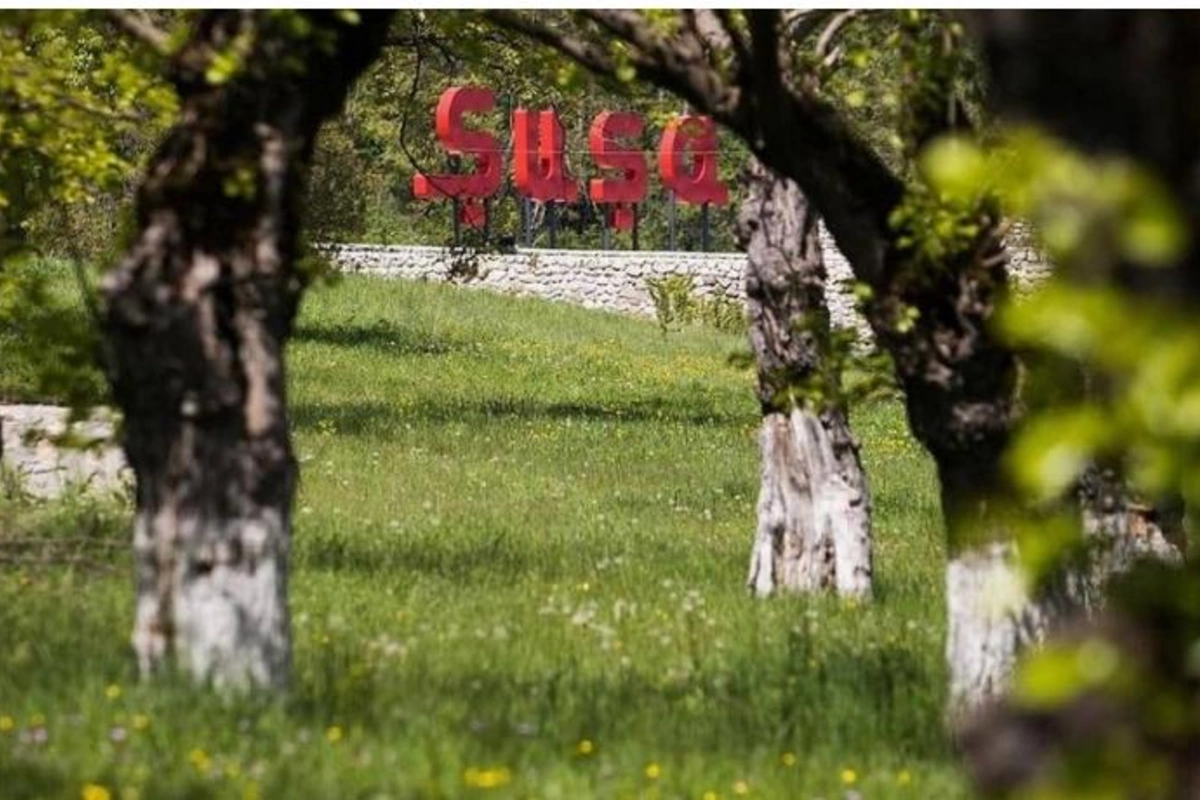 Şuşanın daha bir qrup sakini 29 il sonra doğma yurduna səfər edir