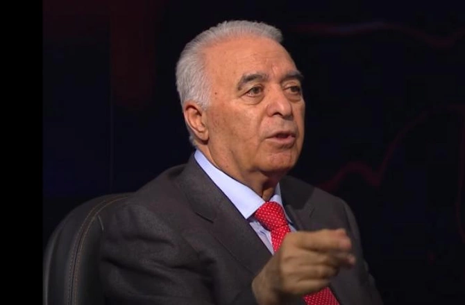 Həmkarı Eldəniz Səlimovdan danışdı: İnsan qudurmamalıdır — VİDEO Həmkarı Eldəniz Səlimovdan danışdı: İnsan qudurmamalıdır — VİDEO