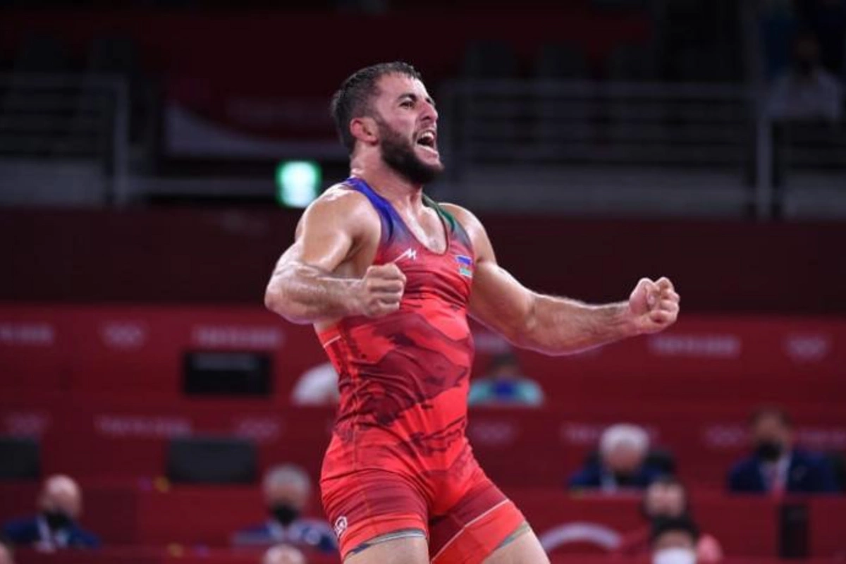 Tokio-2020: Güləşçimiz erməniyə qalib gəlib Olimpiya medalı qazandı
