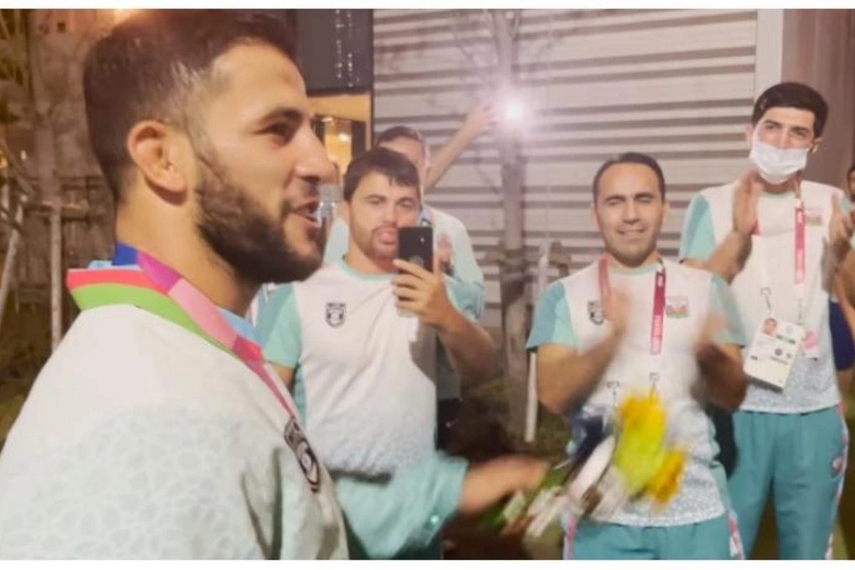 Rafiq Hüseynovu Olimpiya kəndində belə qarşıladılar — VİDEO