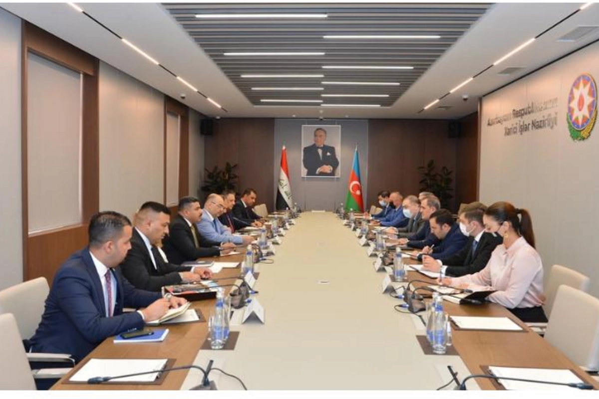 Ceyhun Bayramov İraqın rabitə naziri ilə görüşüb — FOTO