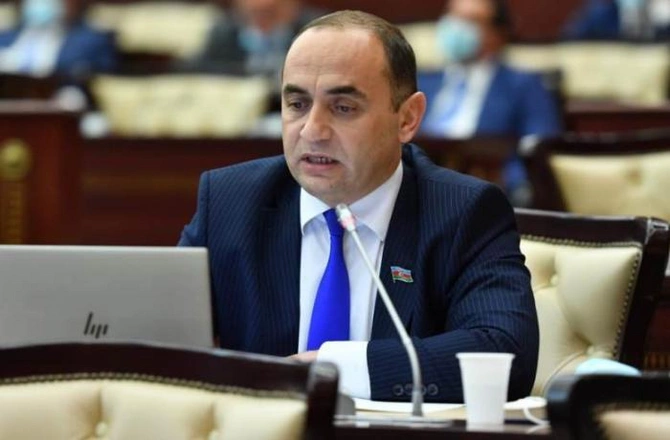 Ermənilərin və iranlıların qanunsuz hərəkətləri sülhməramlıların gözü qarşısında baş verir— AÇIQLAMA Ermənilərin və iranlıların qanunsuz hərəkətləri sülhməramlıların gözü qarşısında baş verir— AÇIQLAMA