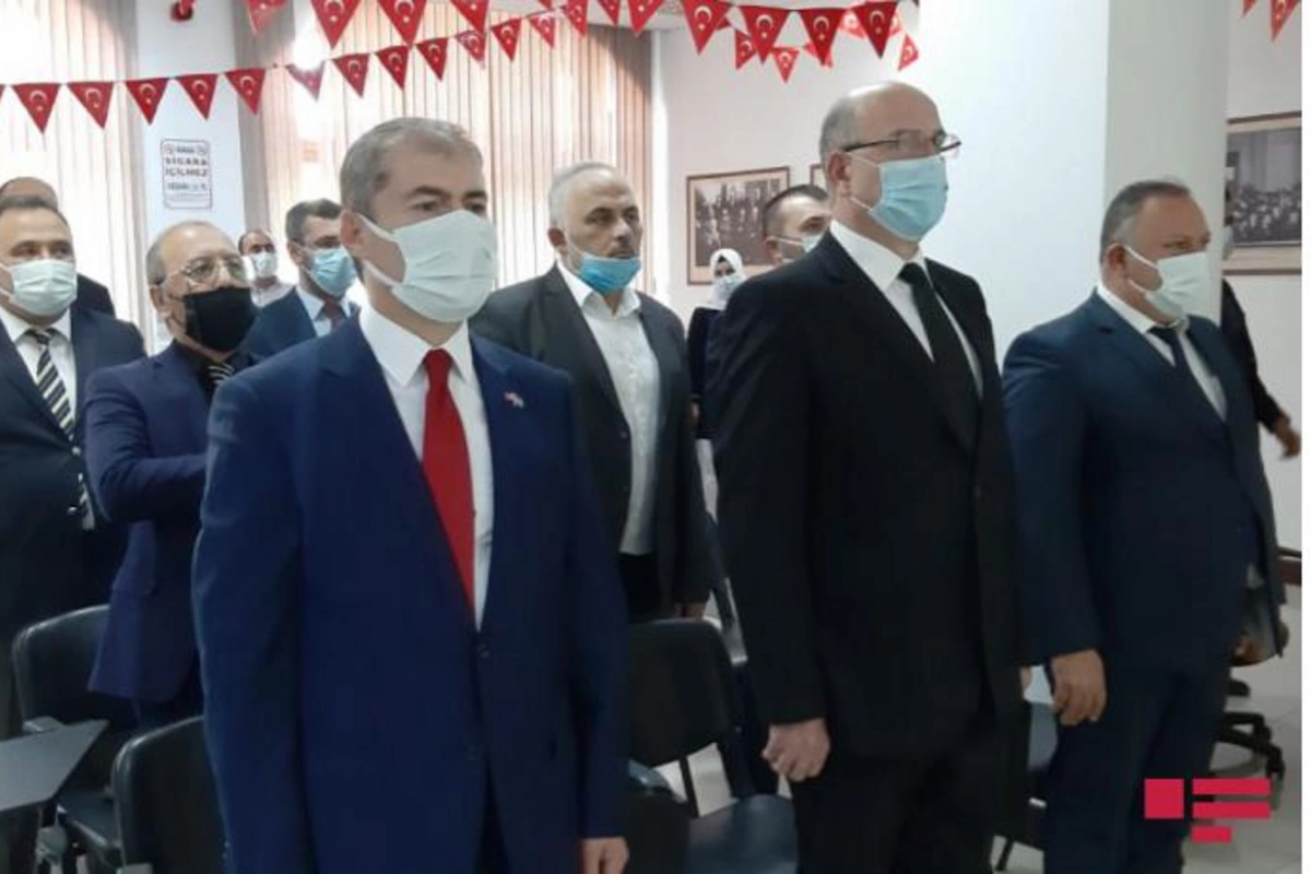 Gəncədə Bakının işğaldan azad olunmasının 103-cü ildönümü qeyd edildi — FOTOLAR