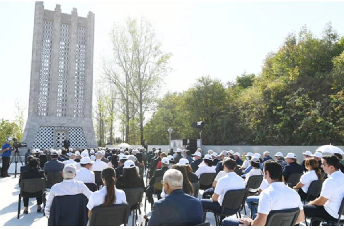 Vaqif Poeziya Günləri bərpa edildi — YAZI