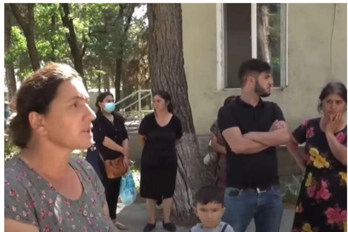 Gürcüstanda soydaşımızın körpəsi dəyişdirilib? — VİDEO