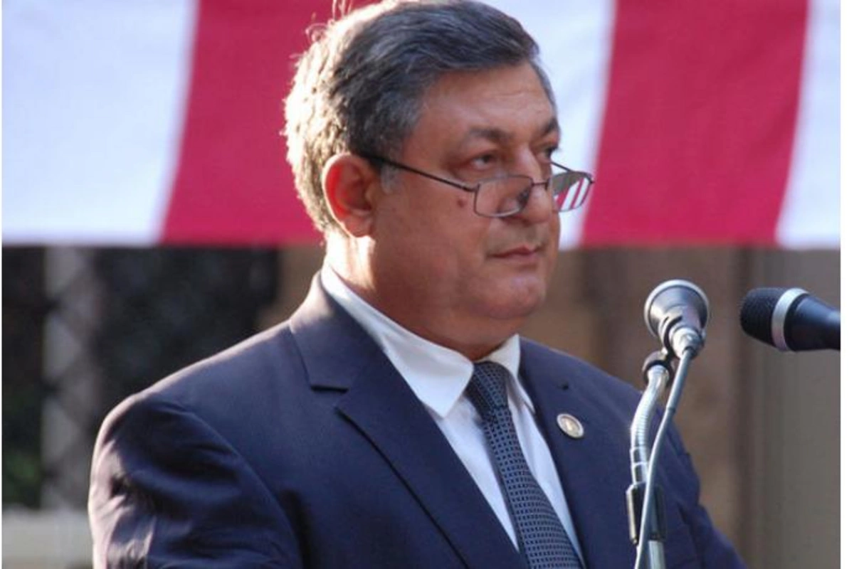 Nazir müavininin səhhətində problem yarandı
