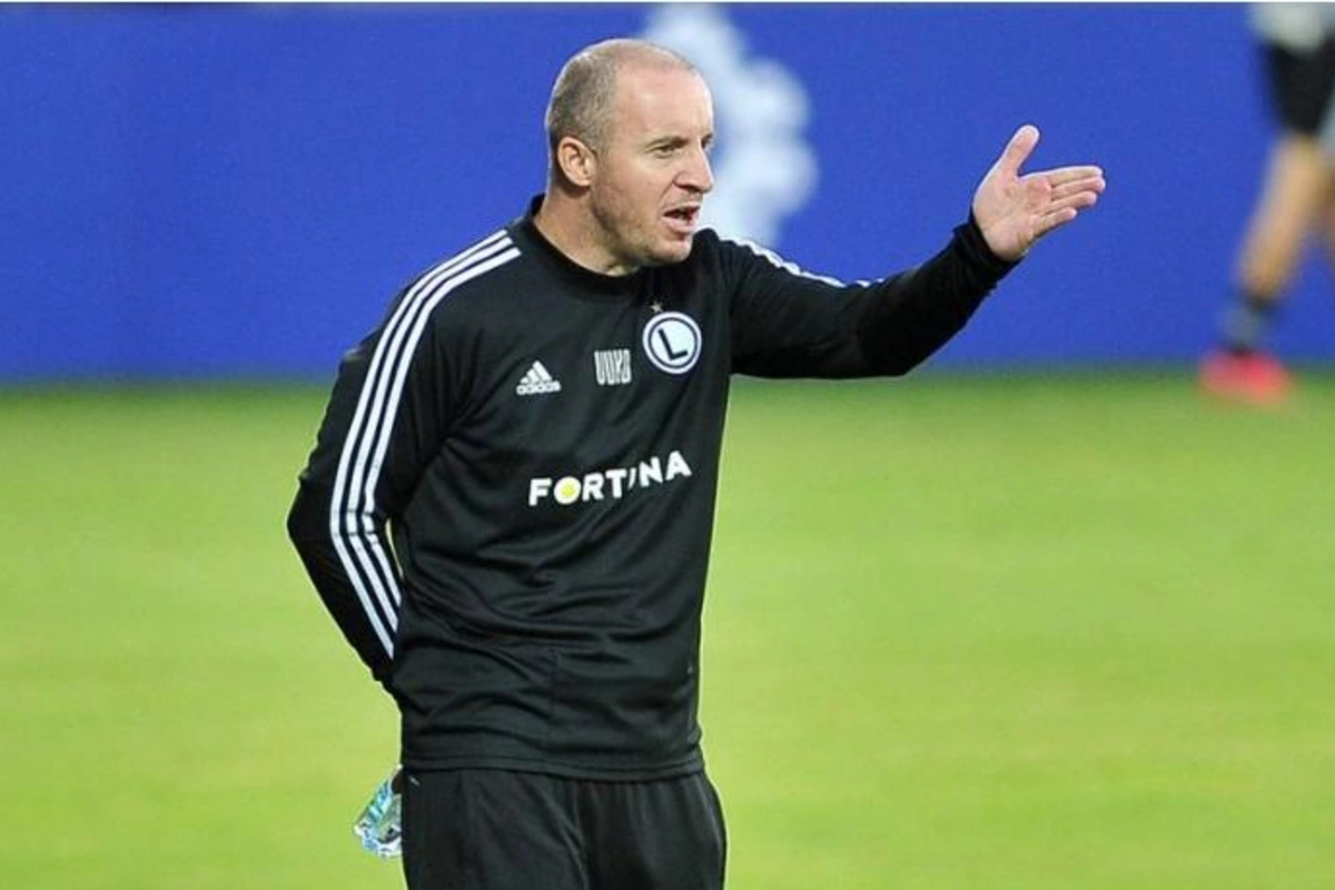 Baş məşqçi: “Mahir Emreli təlim-məşq toplanışında mütləq bizimlə olacaq”