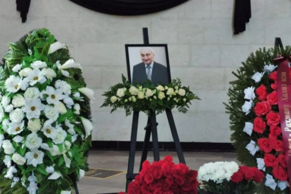 Əbdürrəhman Vəzirov Moskvada dəfn olundu — FOTOLAR