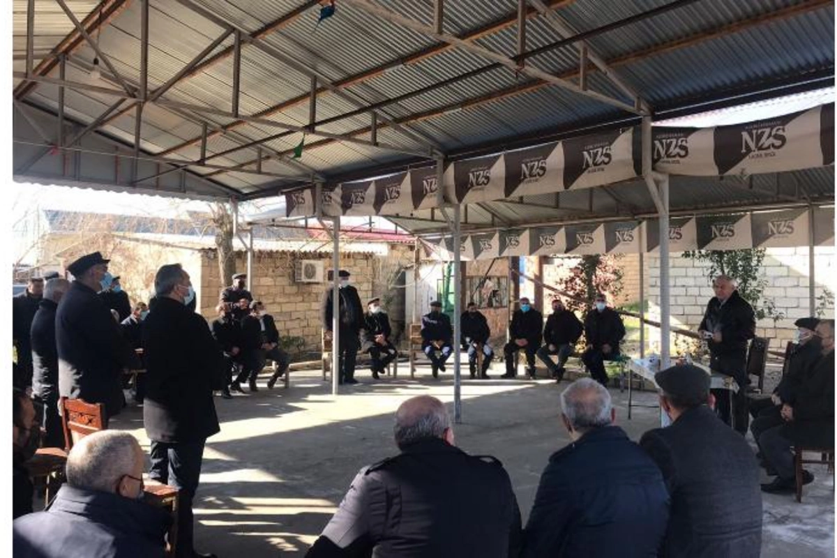 Alı Alıyev bayram günlərində vətəndaşlarla görüşdü, problemlərini dinlədi — FOTOLAR