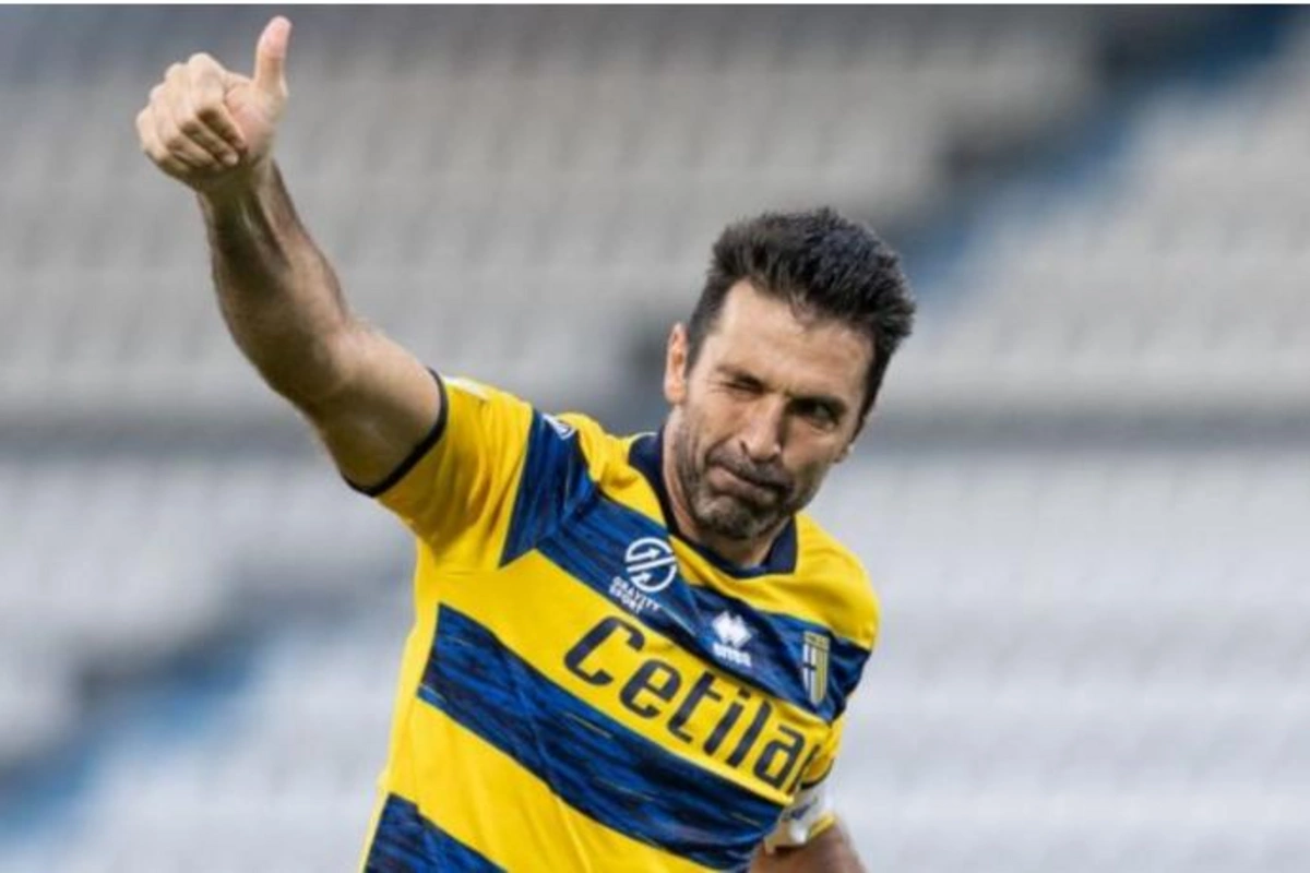 Buffon koronavirusa yoluxdu