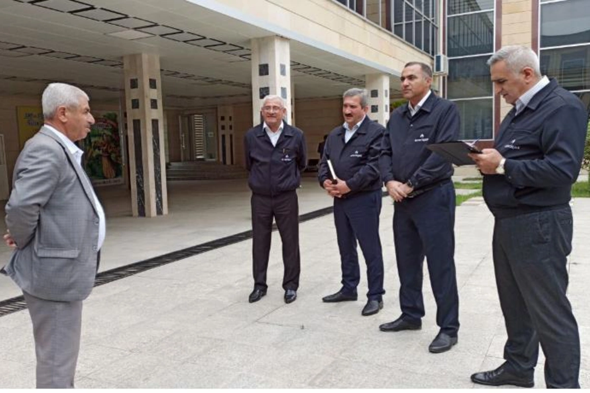 “Açıq mikrofon” aksiyası həftəlik işinə Lənkəran şəhərindən başladı — FOTO