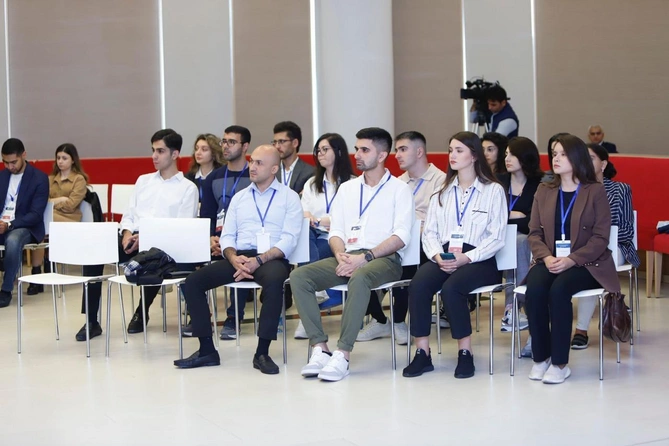 MEDİA və ADA Universiteti telejurnalistlər üçün təlimlərə başladı— FOTOLAR