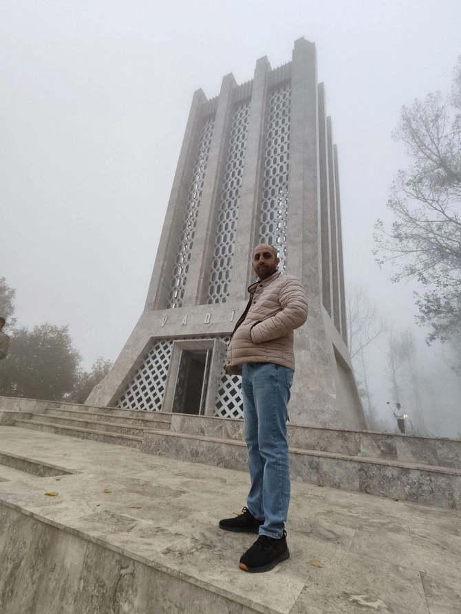 Qaranlıqda işıqlar, torpaq Vətənə çevriləndə...