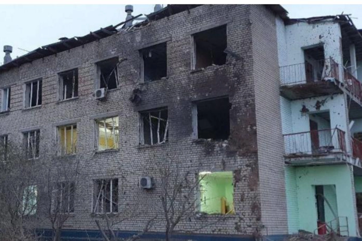 Rusiya Zaporojyeyə 12 ədəd S-300 raketi atıb, ölən var — YENİLƏNİB (FOTO)