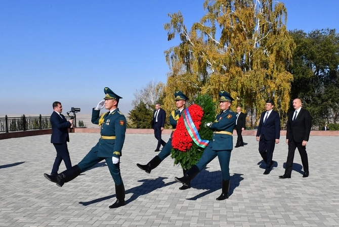 Prezident Bişkekdə “Ata-Beyit” Kompleksini ziyarət etdi — YENİLƏNİB (VİDEO/FOTO)