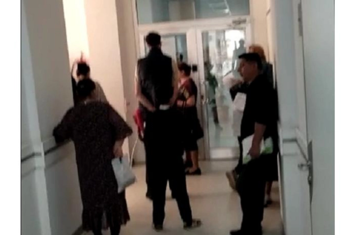 Bakıda xəstəxananın baş həkimi 1 saat işləyir? — TƏBİB AÇIQLADI (VİDEO)
