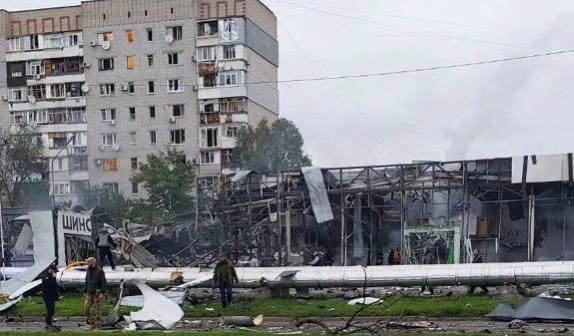 Rusiya Zaporojyeyə 12 ədəd S-300 raketi atıb, ölən var — YENİLƏNİB (FOTO)