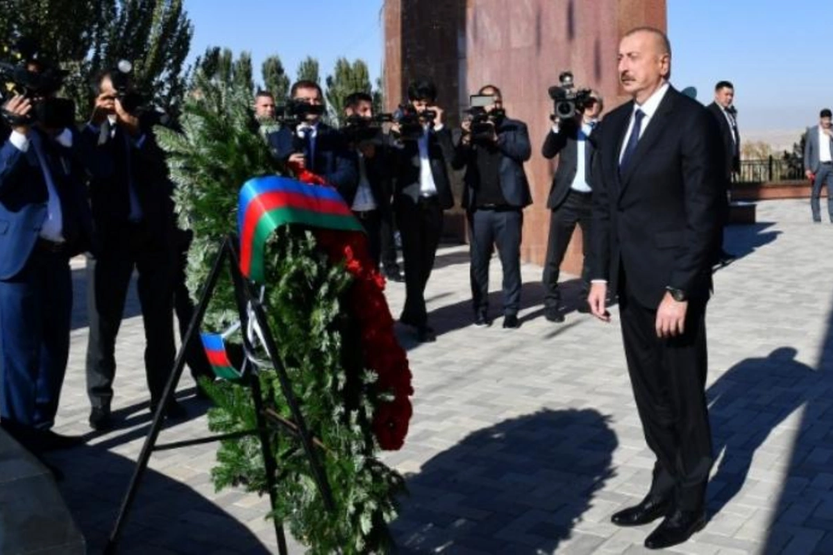 Prezident Bişkekdə “Ata-Beyit” Kompleksini ziyarət etdi — YENİLƏNİB (VİDEO/FOTO)