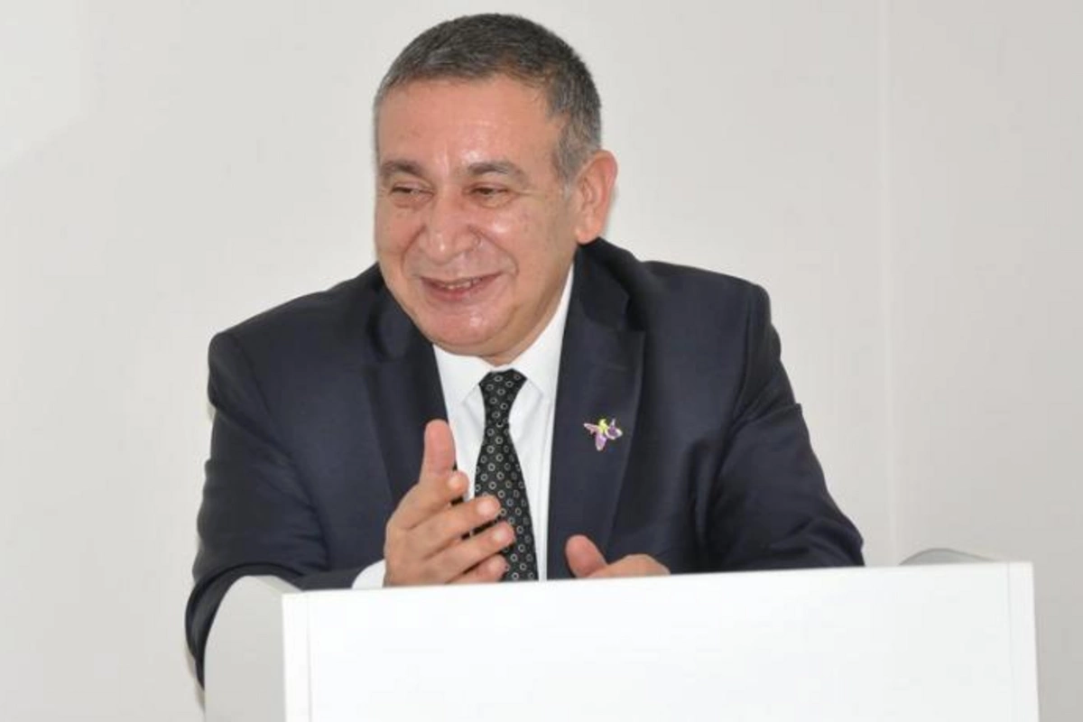 Rəşad Məcid: Məndən ev, iş və maaş xahiş edirlər — VİDEO