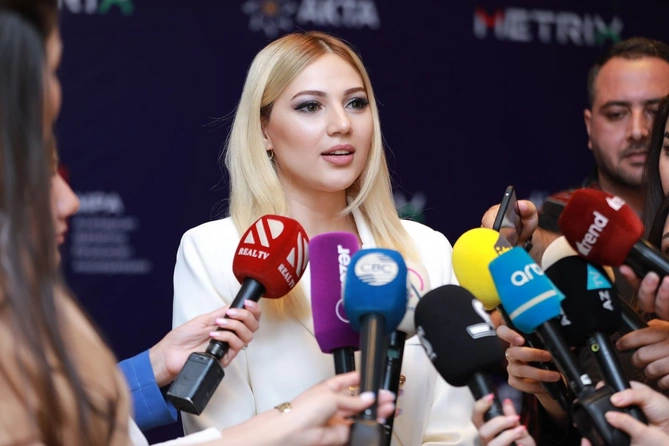 MEDİA: Reyestr istifadəyə verildikdən sonra müraciətlərin qəbuluna başlanılacaq— FOTO MEDİA: Reyestr istifadəyə verildikdən sonra müraciətlərin qəbuluna başlanılacaq— FOTO