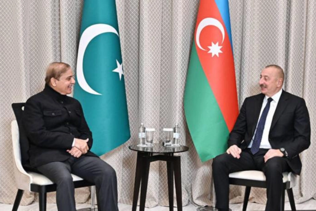 İlham Əliyevin Astanada Pakistanın Baş naziri ilə görüşü olub — FOTO
