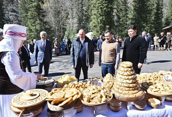 Azərbaycan və Qırğızıstan Prezidentləri Bişkekdə mədəni proqramda iştirak ediblər — YENİLƏNİB (FOTO)