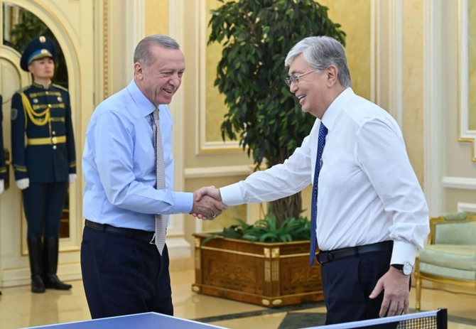 Tokayev Ərdoğanla tennis oynadı — FOTOLAR Tokayev Ərdoğanla tennis oynadı — FOTOLAR