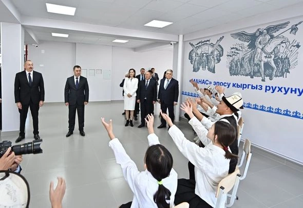 Bişkekdə Heydər Əliyev adına Məktəb-Gimnaziya təhsil-tərbiyə kompleksinin açılışı olub — YENİLƏNİB (FOTO)