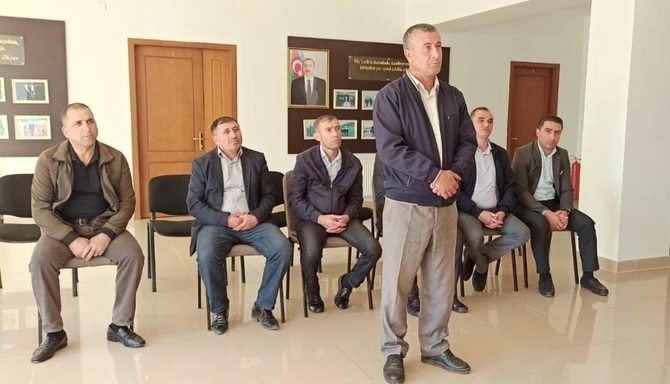 “Səyyar qəbul otağı”nda Lerik sakinləri qaz təchizatı ilə bağlı müraciətlərini səsləndirdi — FOTOLAR