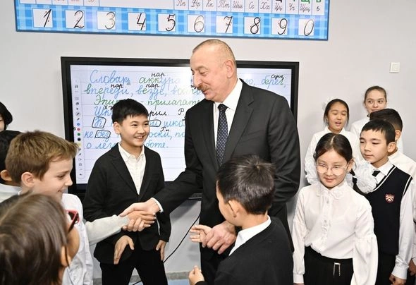 Bişkekdə Heydər Əliyev adına Məktəb-Gimnaziya təhsil-tərbiyə kompleksinin açılışı olub — YENİLƏNİB (FOTO)