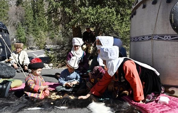 Azərbaycan və Qırğızıstan Prezidentləri Bişkekdə mədəni proqramda iştirak ediblər — YENİLƏNİB (FOTO)